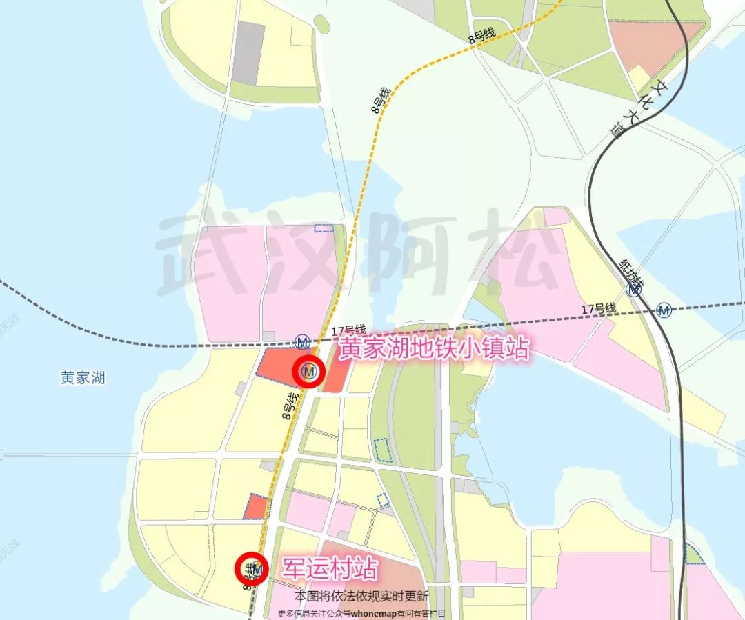 地铁:该项目位于八号线三期黄家湖地铁小镇站地铁口处,轨交出行非常