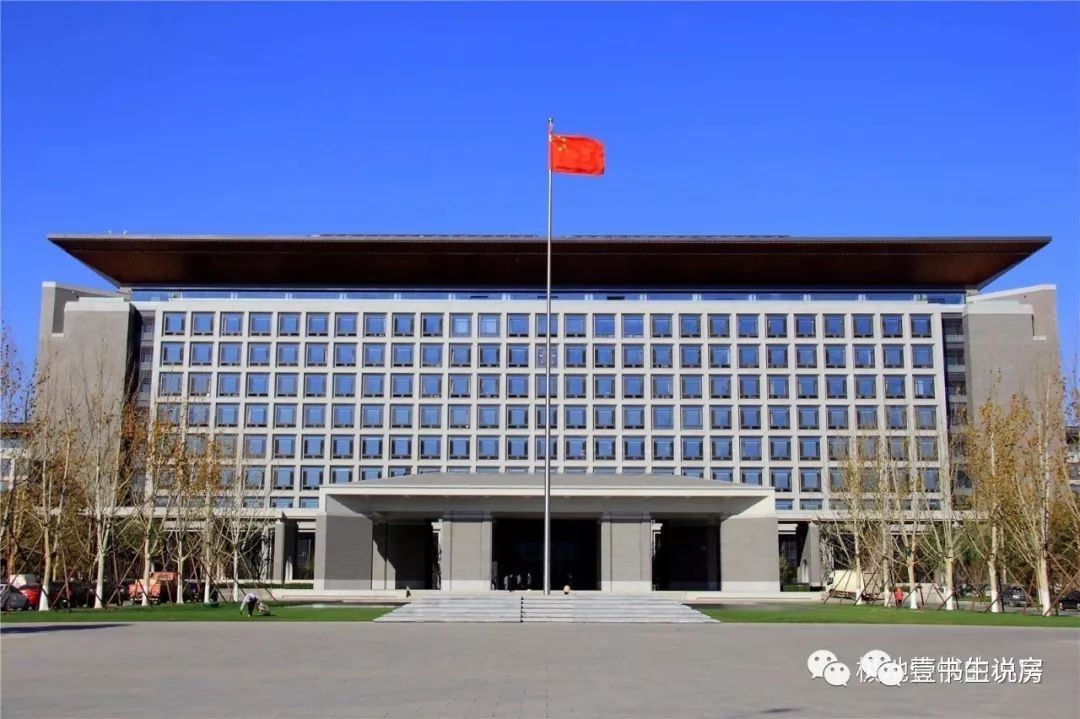(通州的北京新政府办公大楼)   11月10日前后,北京官方证实,11月