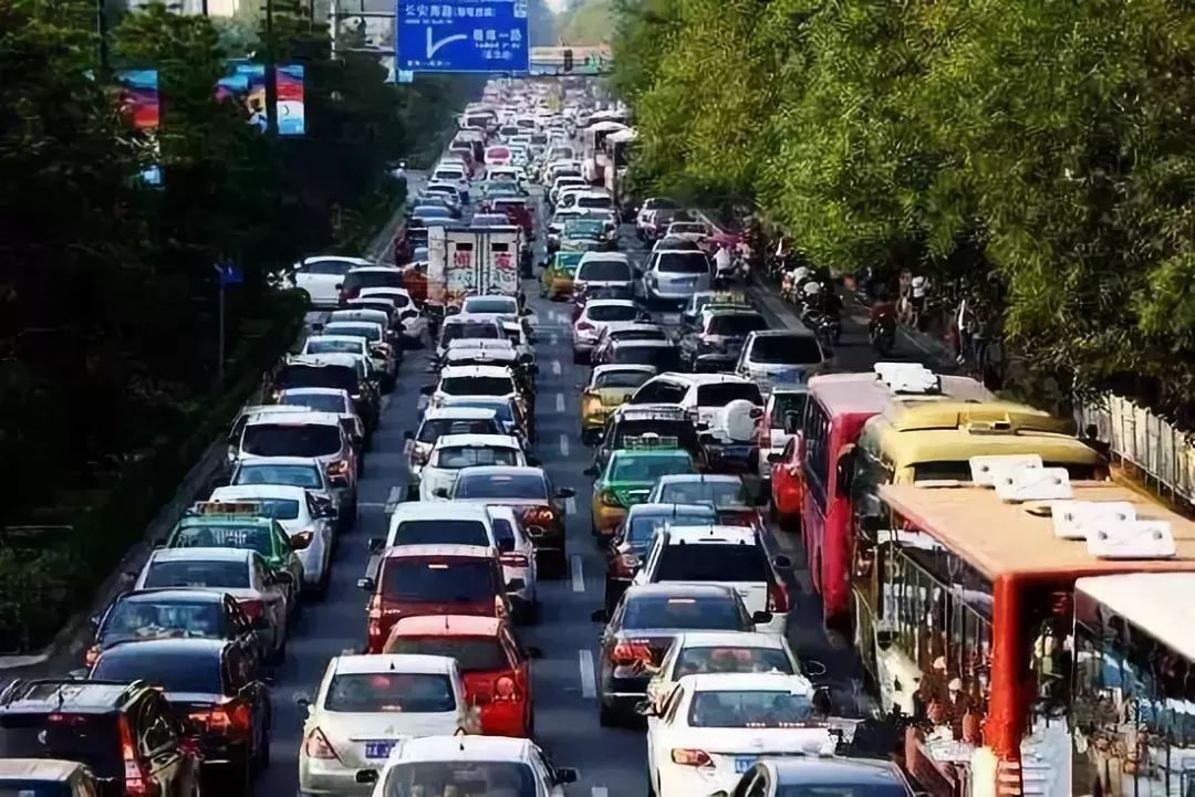 早高峰时段南二环最堵,晚高峰金花北路最堵